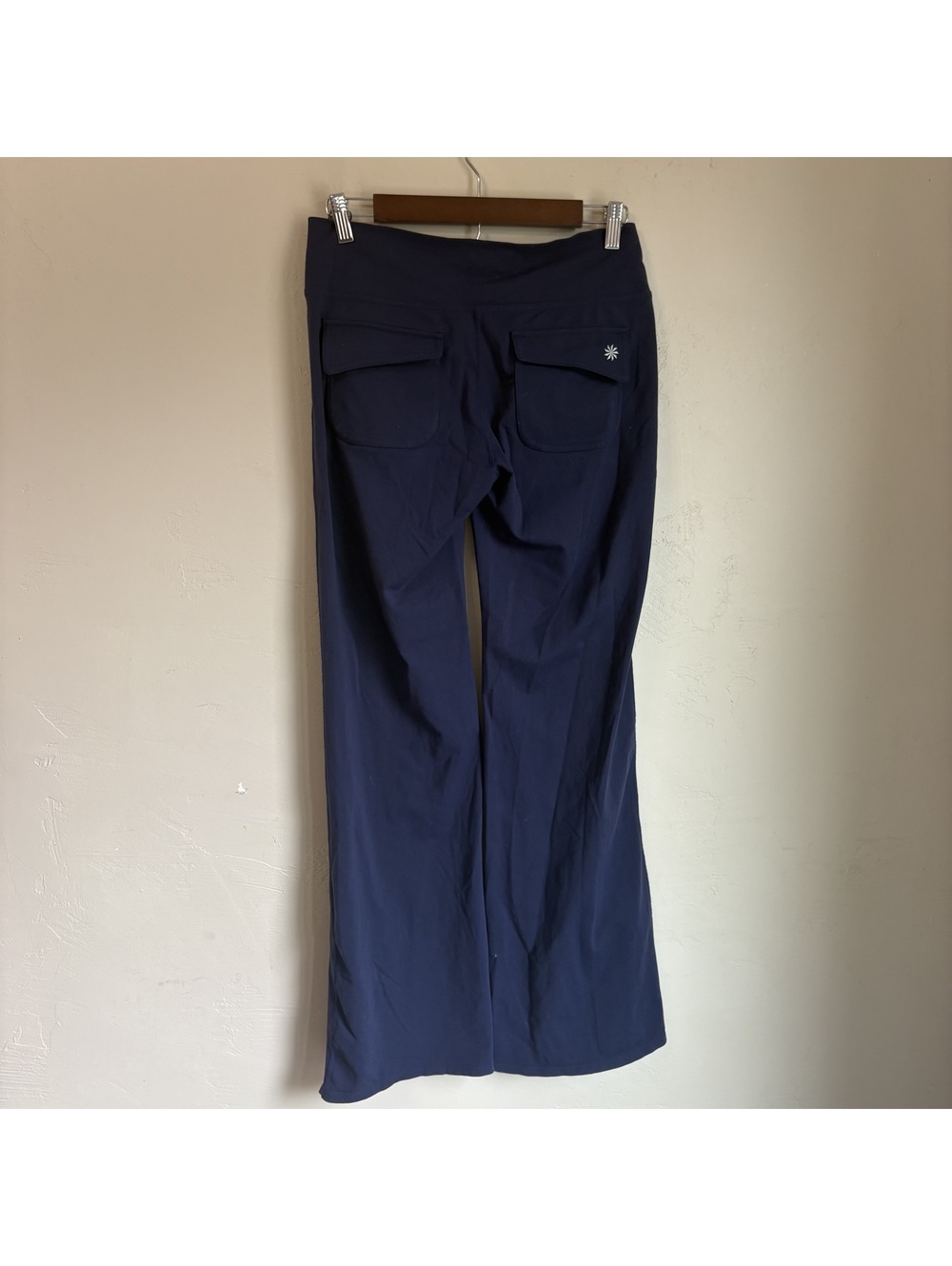 Athleta Fusion Yoga Pants Women's Size M Navy Blue Wide Leg Flap Pockets - Picture 3 of 5
